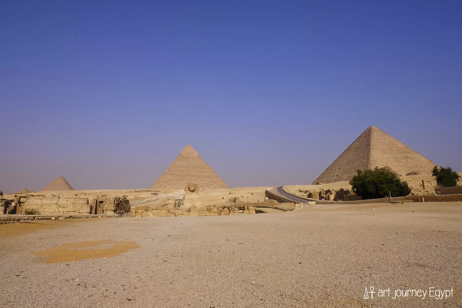 Giza plateau pyramids private visit